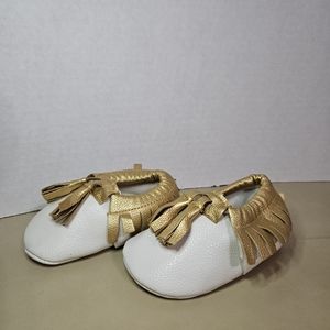 Delebao Baby Shoes